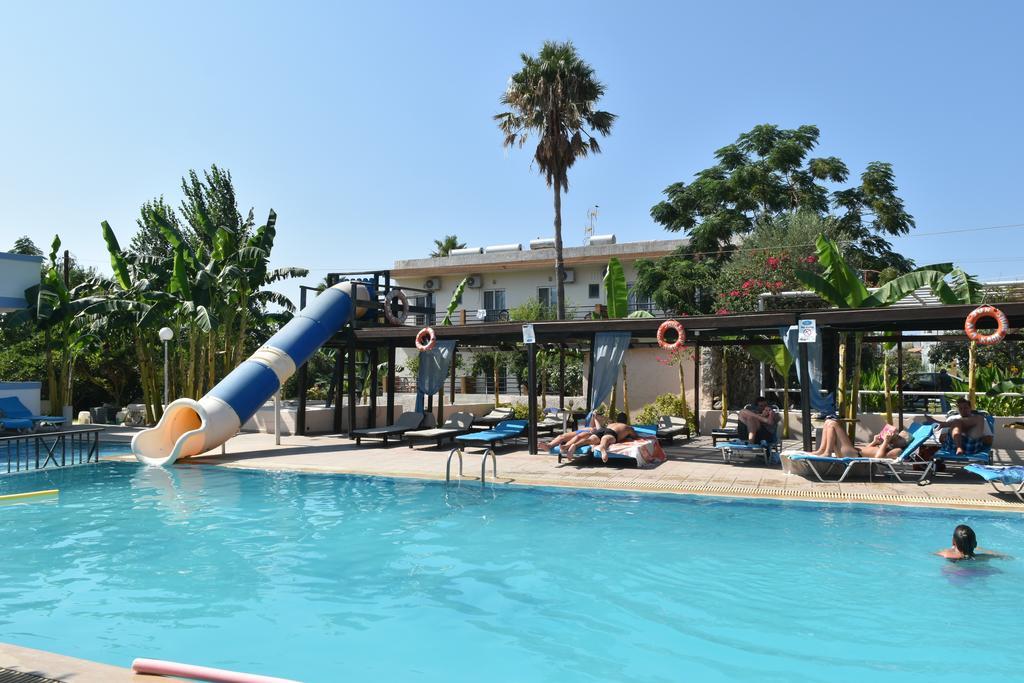 Hollywood Suites Tigaki Exterior foto